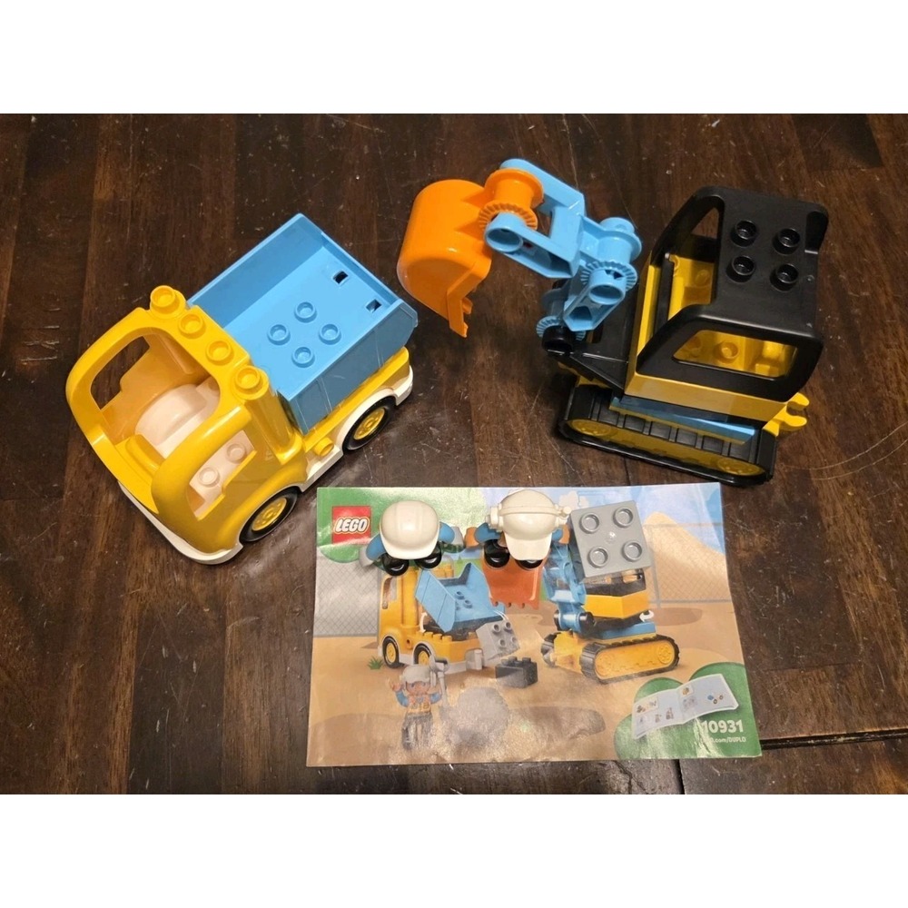 LEGO DUPLO: Truck & Tracked Excavator (10931) - Picture 5 of 5